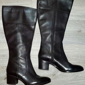 Naturalizer tall black boots